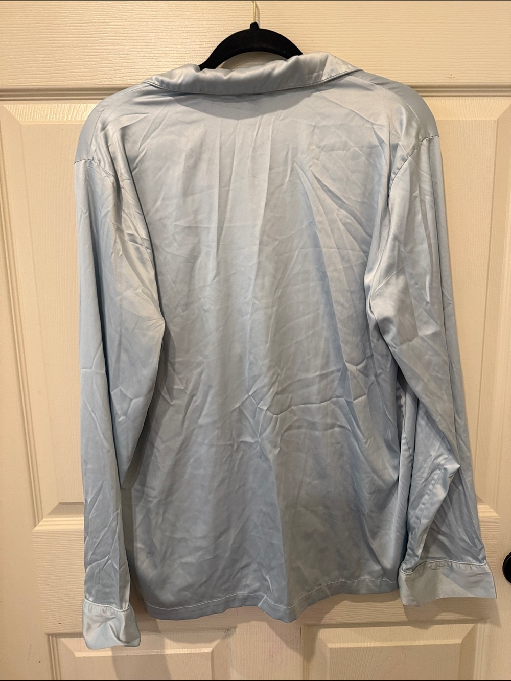 Skims Hotel blue satin pajama top, large - Picture 5 of 6